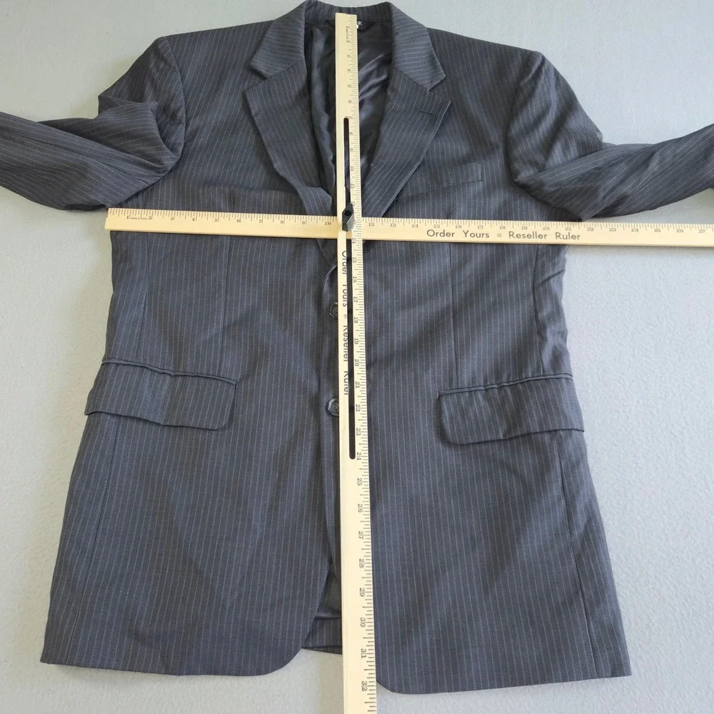 Jos. A. Bank Blazer Mens 40R Charcoal Gray Pinstripe 100% Wool 2-Button Coat